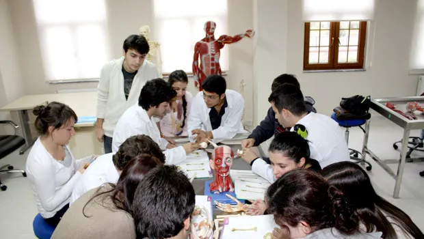YKS’de ilk binin tercihi tıp ve mühendislikler oldu