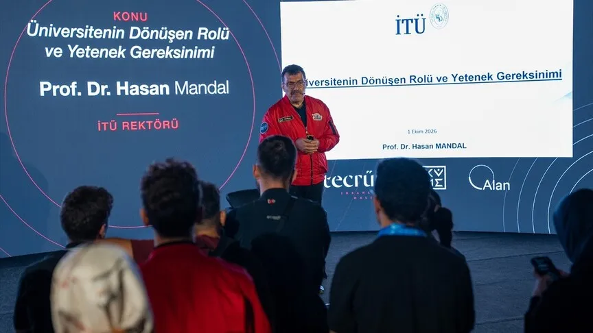 İTÜ Rektörü Prof. Dr. Mandal, TEKNOFEST'in, her yıl büyümeye devam edeceğini bildirdi